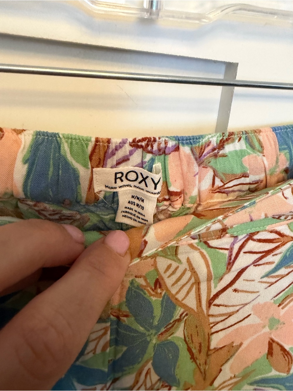 Roxy Midnight Avenue Beach Wide-Leg
Pant 100% Viscose Tropical Pull on Size M - Picture 7 of 11